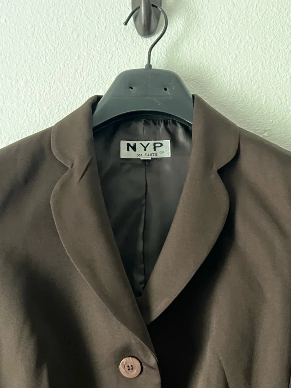 NYP Women's Brown Tailored Three-Button Blazer, Size 10